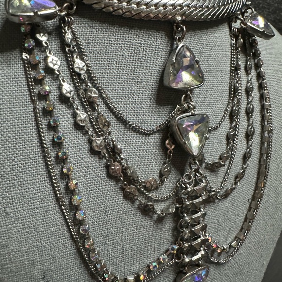 Unique Rhinestone Layered Necklace - Picture 3 of 4